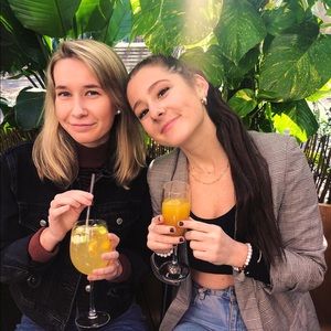 Meet your Posher, Abby